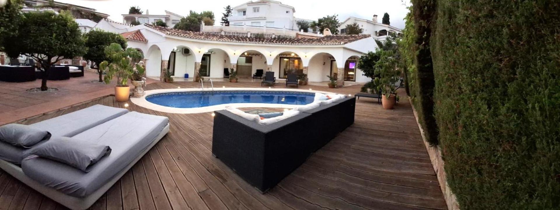 Summer Offers! Fabulous Luxury Villa Near The Beach Sleeps 8 Benalmádena Exterior foto